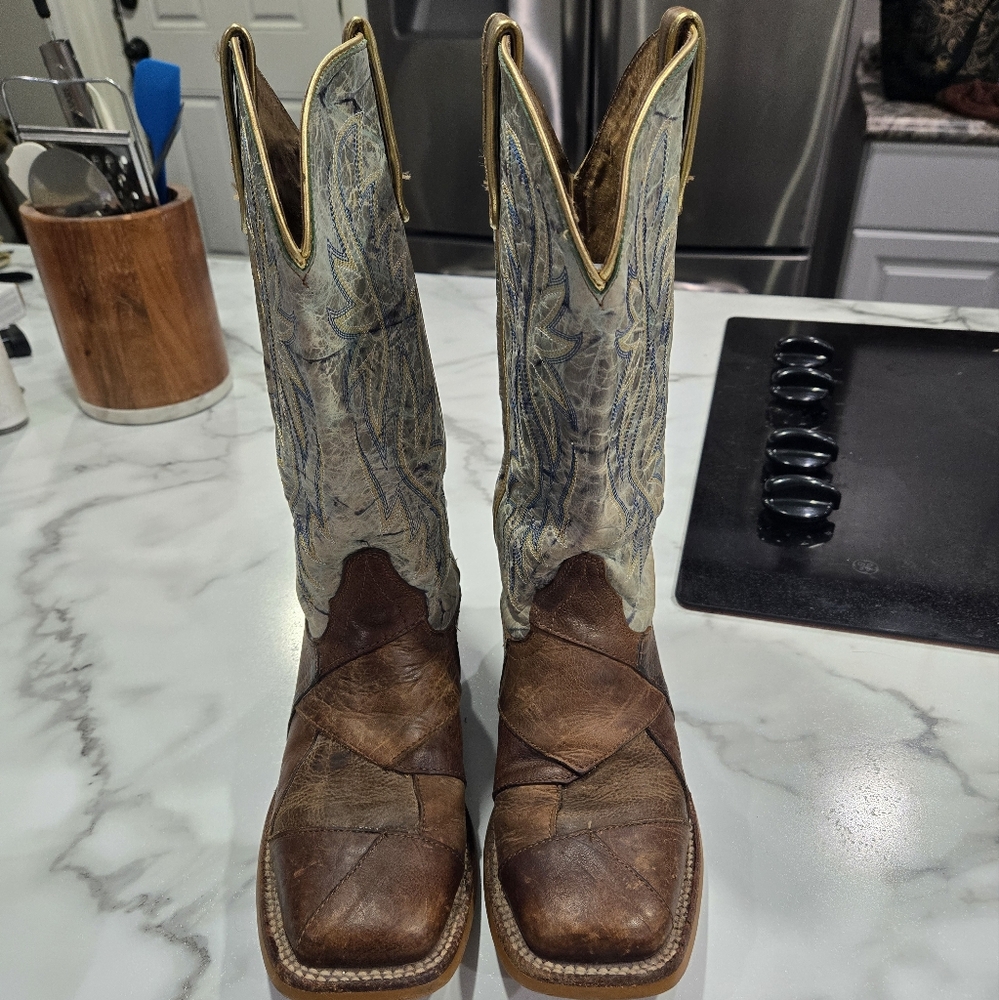 Rosalee Ariat boots women's 7.5